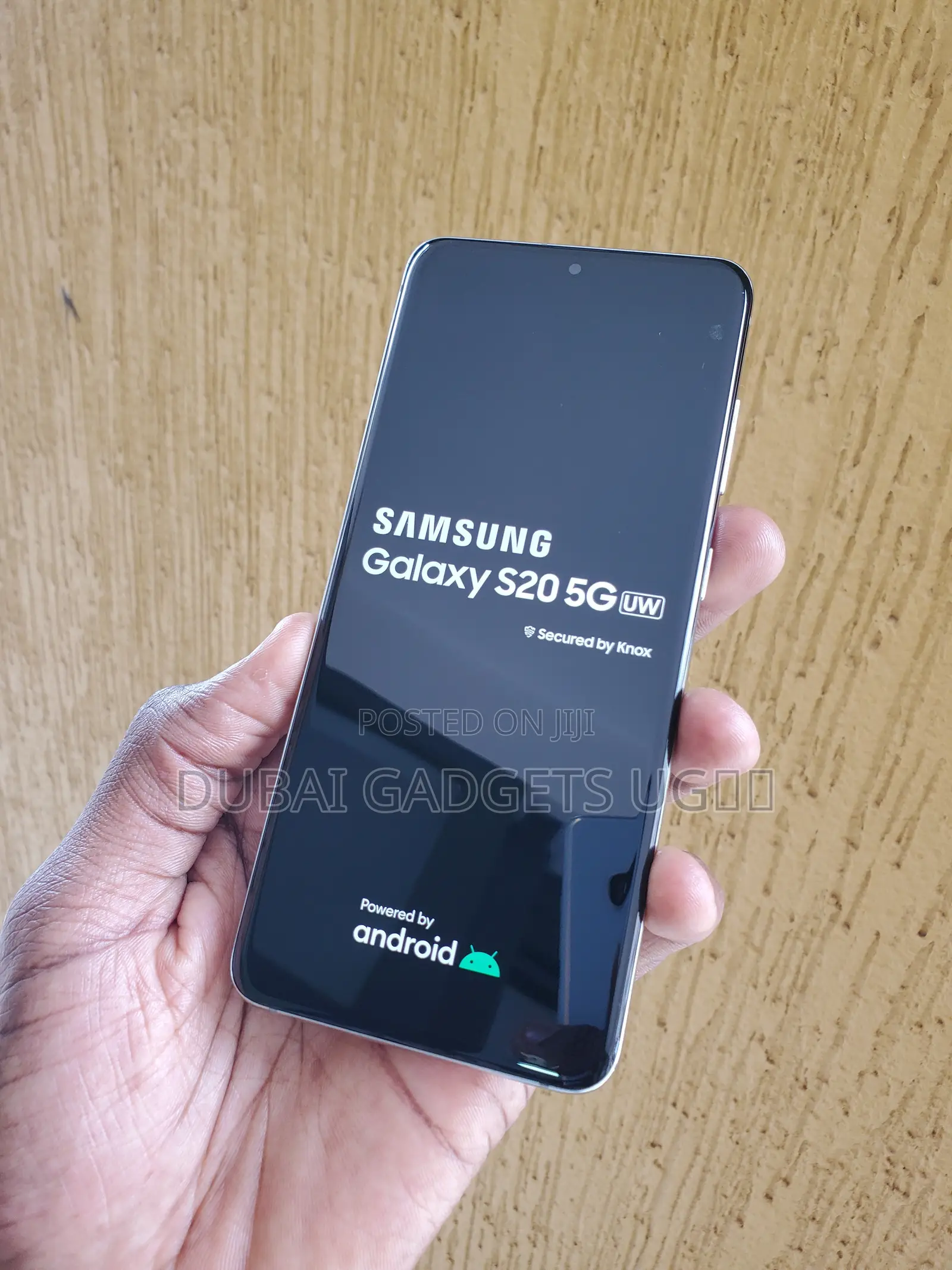 New Samsung Galaxy S20 128 GB Pink