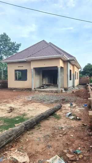3bdrm Bungalow in Kira Kitukutwe for sale