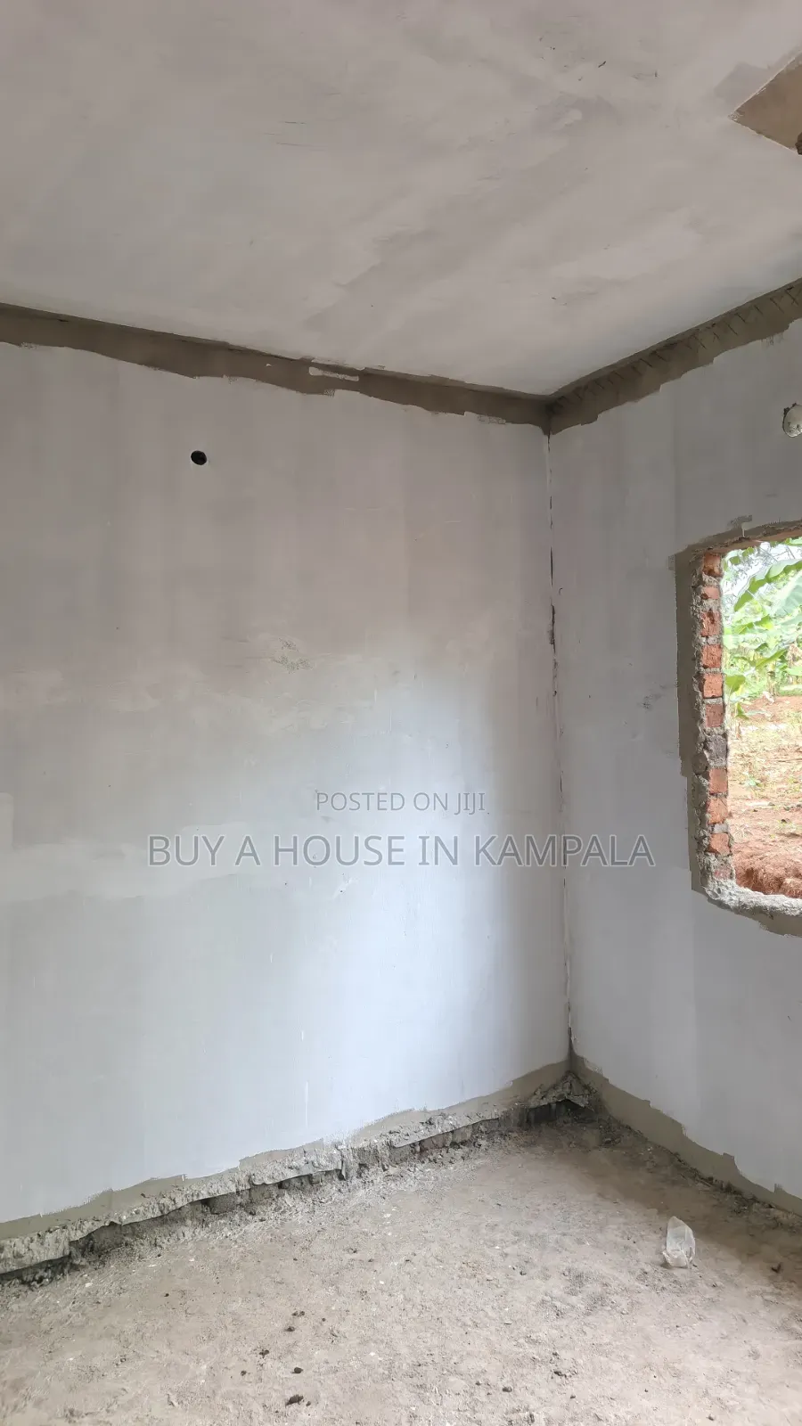 3bdrm Bungalow in Kira Kitukutwe for sale