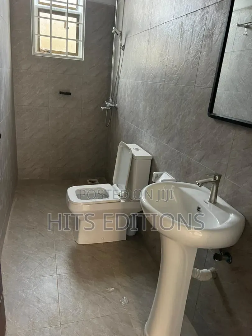 1bdrm Bungalow in Kira for sale