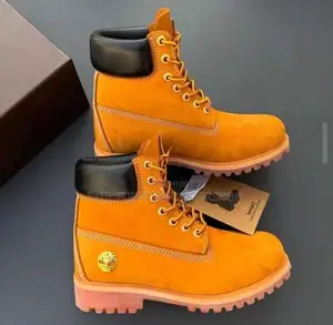 FOOT WEAR 4 Both Genders