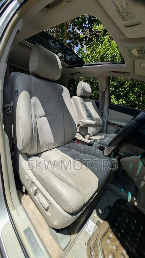 Toyota Harrier 2008 Silver