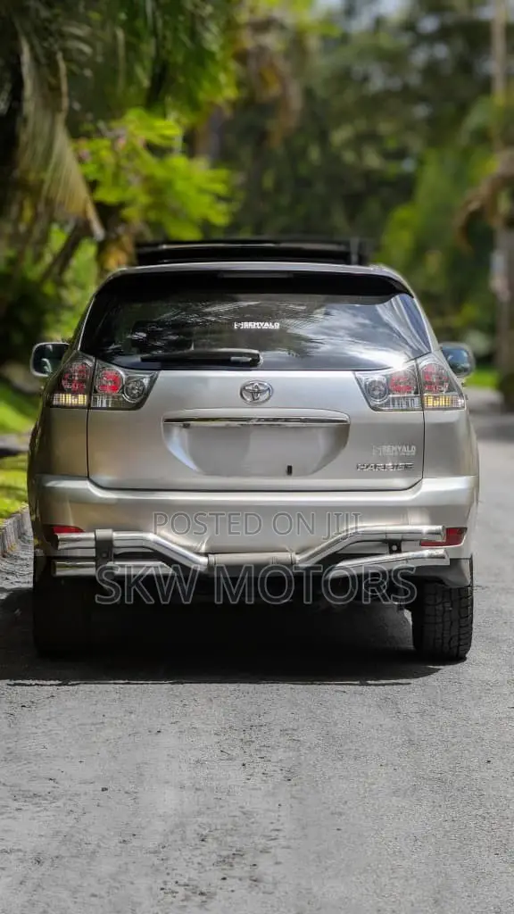 Toyota Harrier 2008 Silver