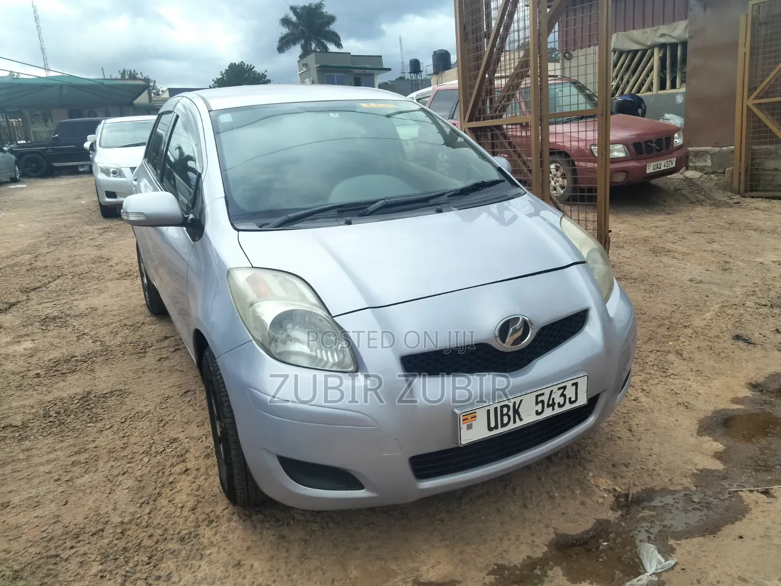 Toyota Vitz 2007 Silver