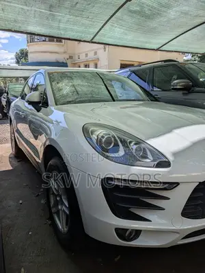 Porsche Macan 2019 White