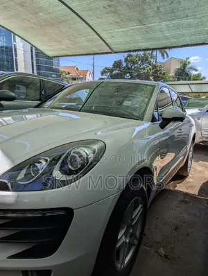 Porsche Macan 2019 White