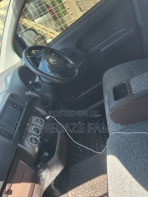 Toyota Passo 2012 Silver