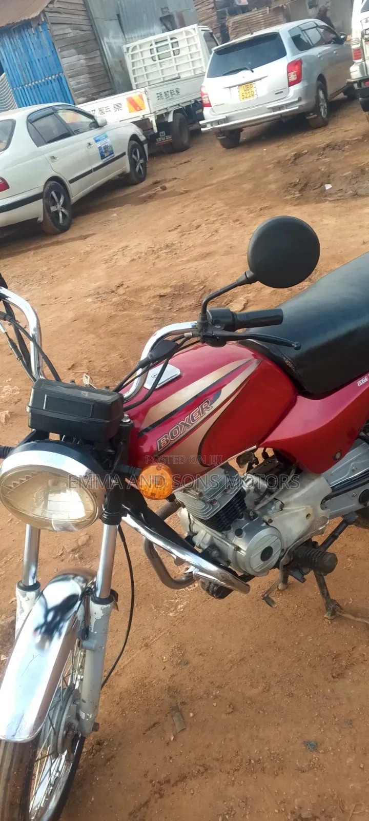 Bajaj Boxer 100 2019 Red