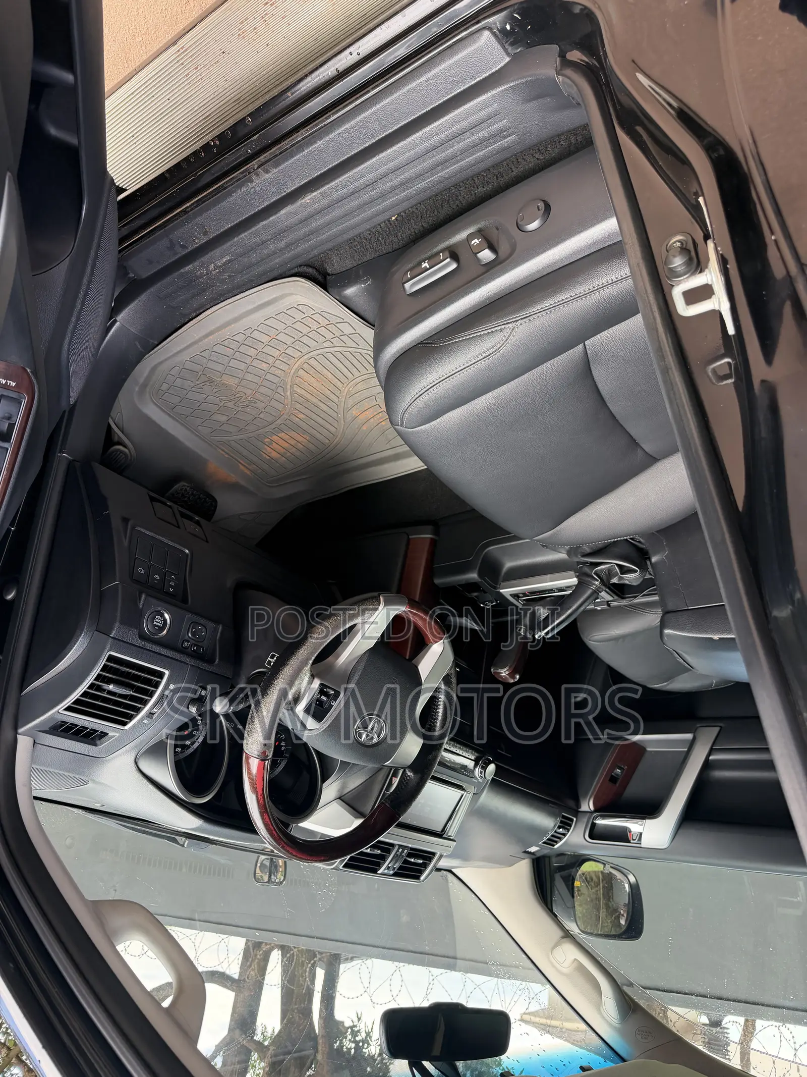 Toyota Land Cruiser Prado 2015 Black