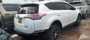 Toyota RAV4 2015 White