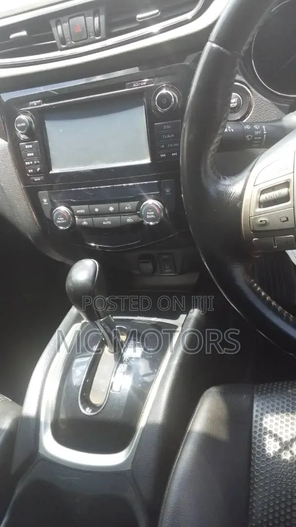 Nissan X-Trail 2.0 Petrol AWD 2015 Black