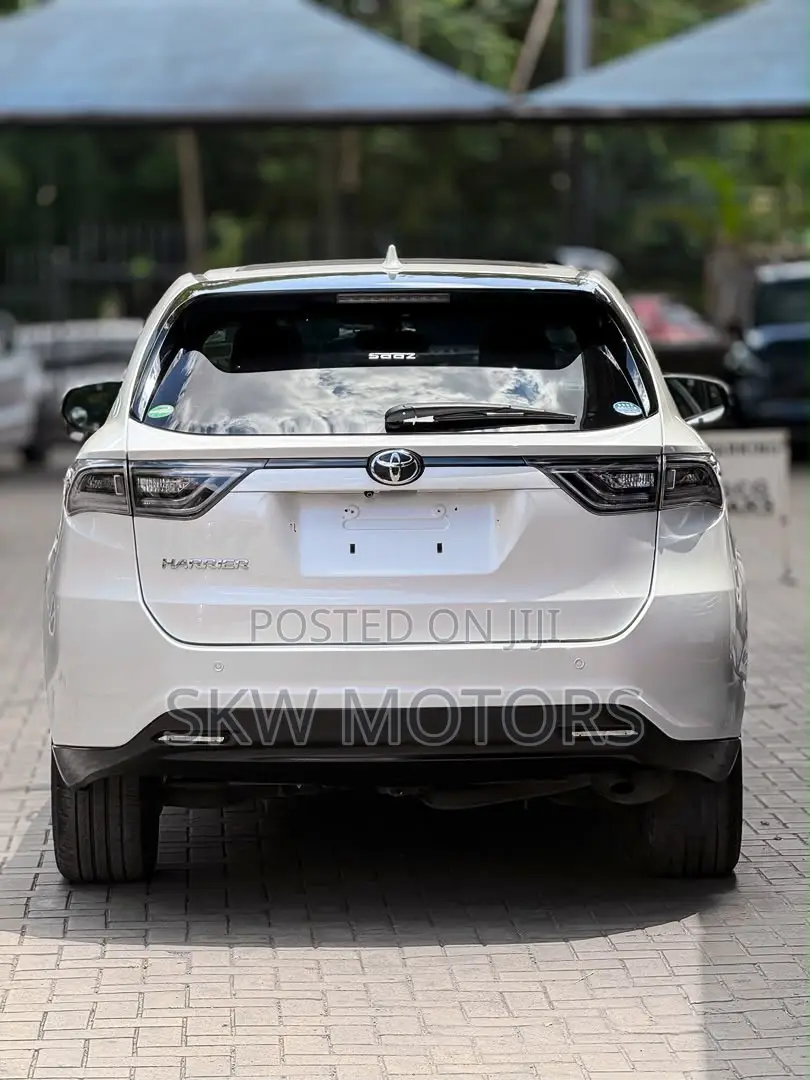 Toyota Harrier 2016 White