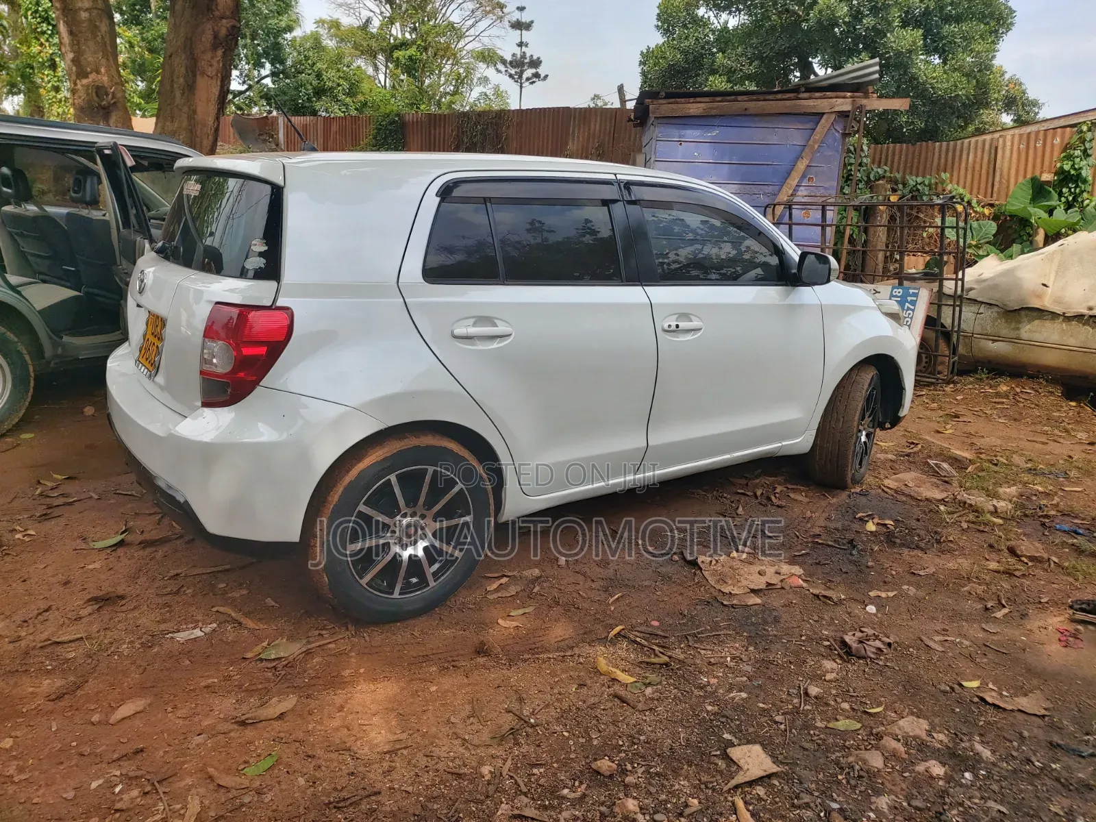 Toyota IST 2008 White