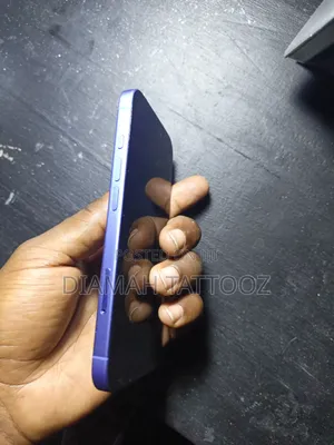 Apple iPhone 16 128 GB Purple