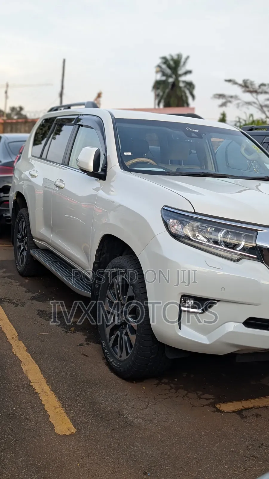 Toyota Land Cruiser Prado 2.8 2022 White