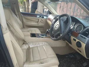 Volkswagen Touareg 2009 Black