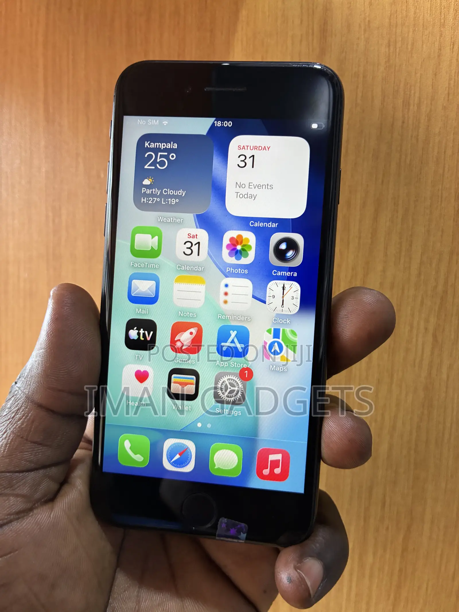 Apple iPhone SE (2020) 64 GB Black