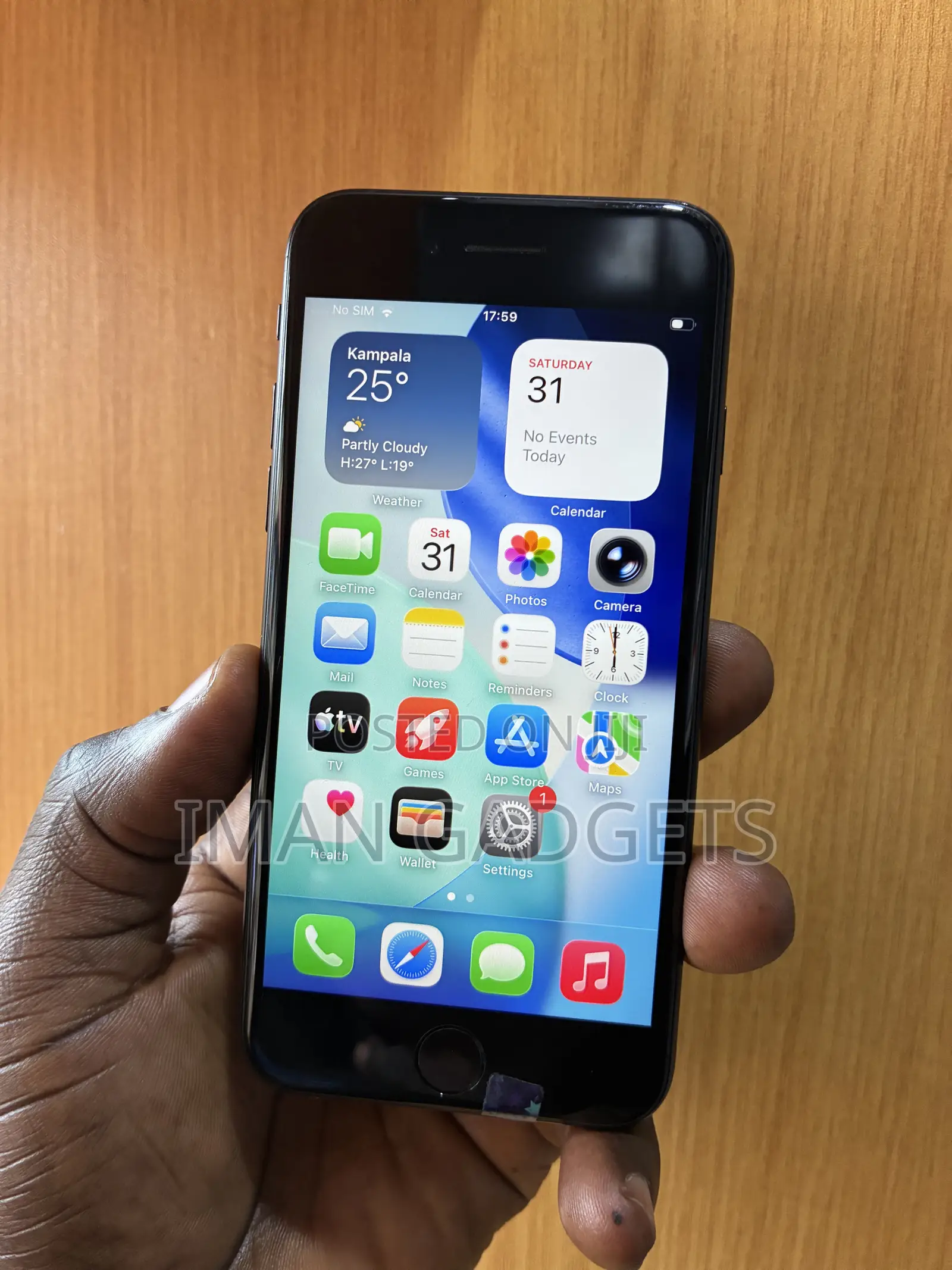 Apple iPhone SE (2020) 64 GB Black