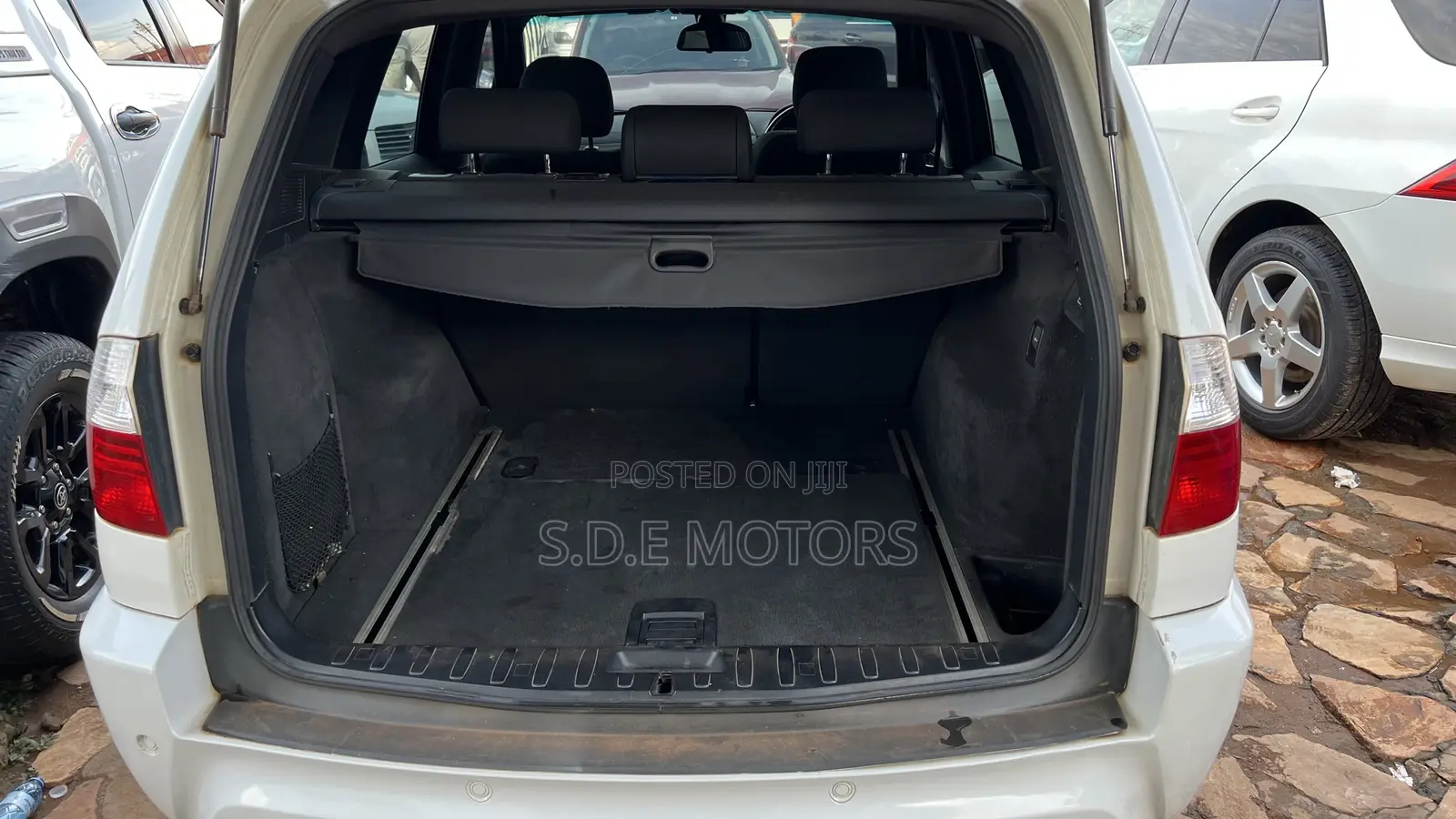 BMW X3 xDrive28i 2011 White