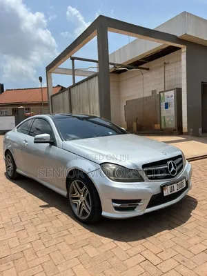 Mercedes-Benz C200 2012 Silver