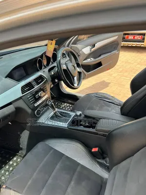 Mercedes-Benz C200 2012 Silver