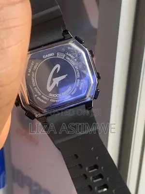 G-Shock Analog-Digital Sports Watch With a Black Rubber Strap