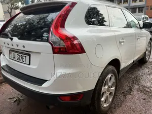 Volvo XC60 2015 White