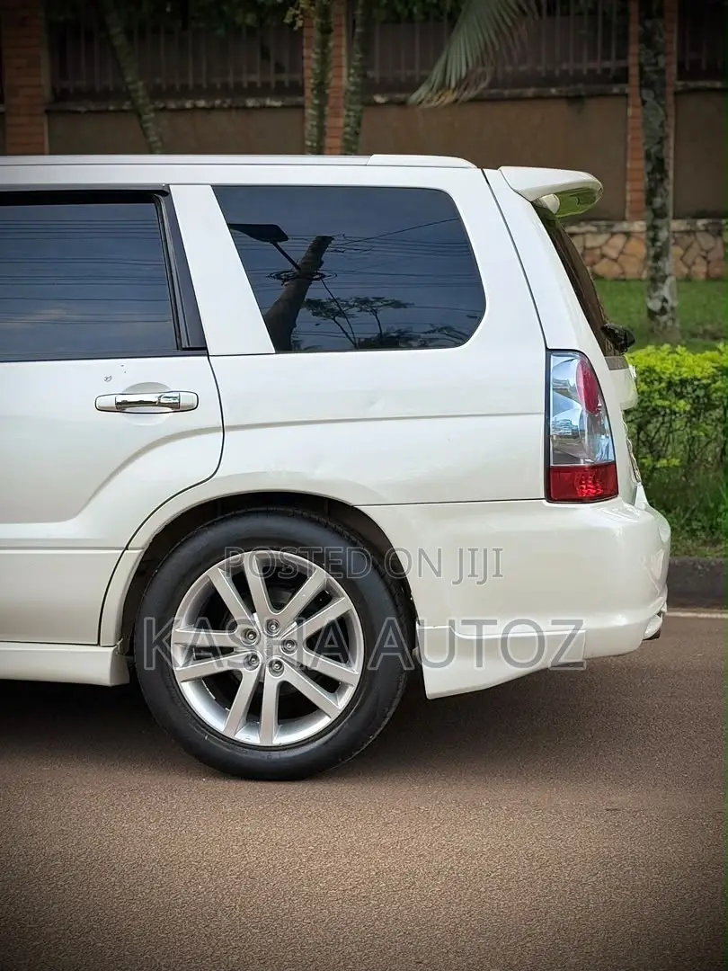 Subaru Forester 2007 White