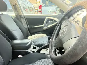 Toyota RAV4 2.4 2008 Blue