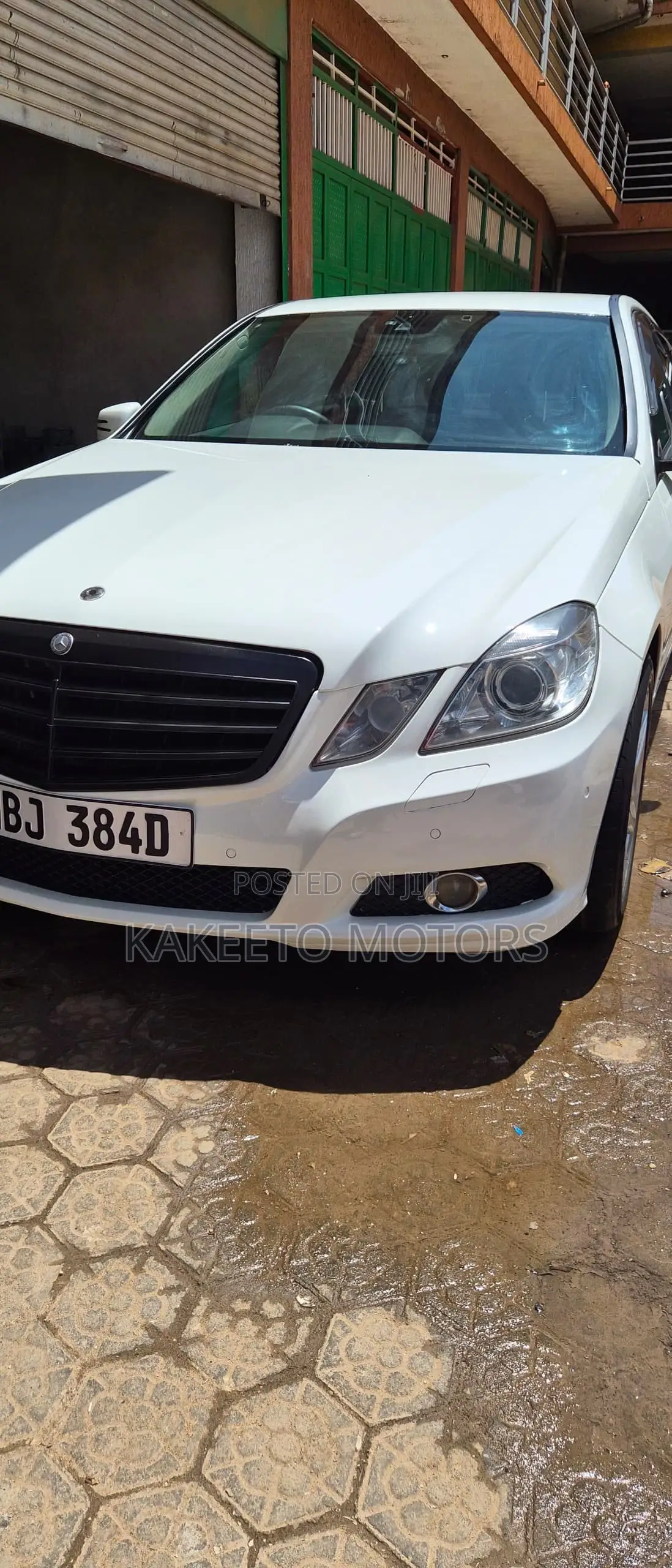 Mercedes-Benz E300 2011 White
