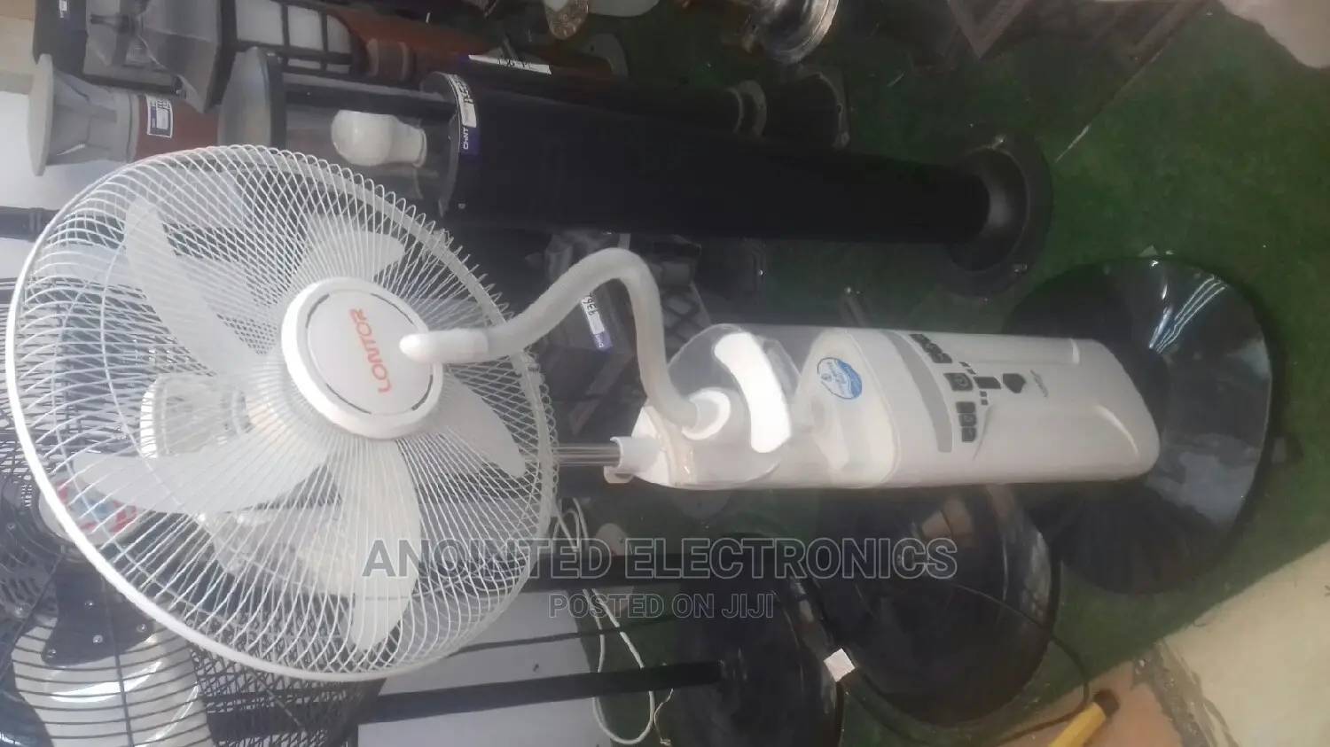 Mist Fans With Water