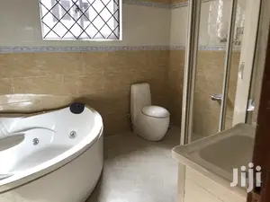 Mansion in Najjera on Sale