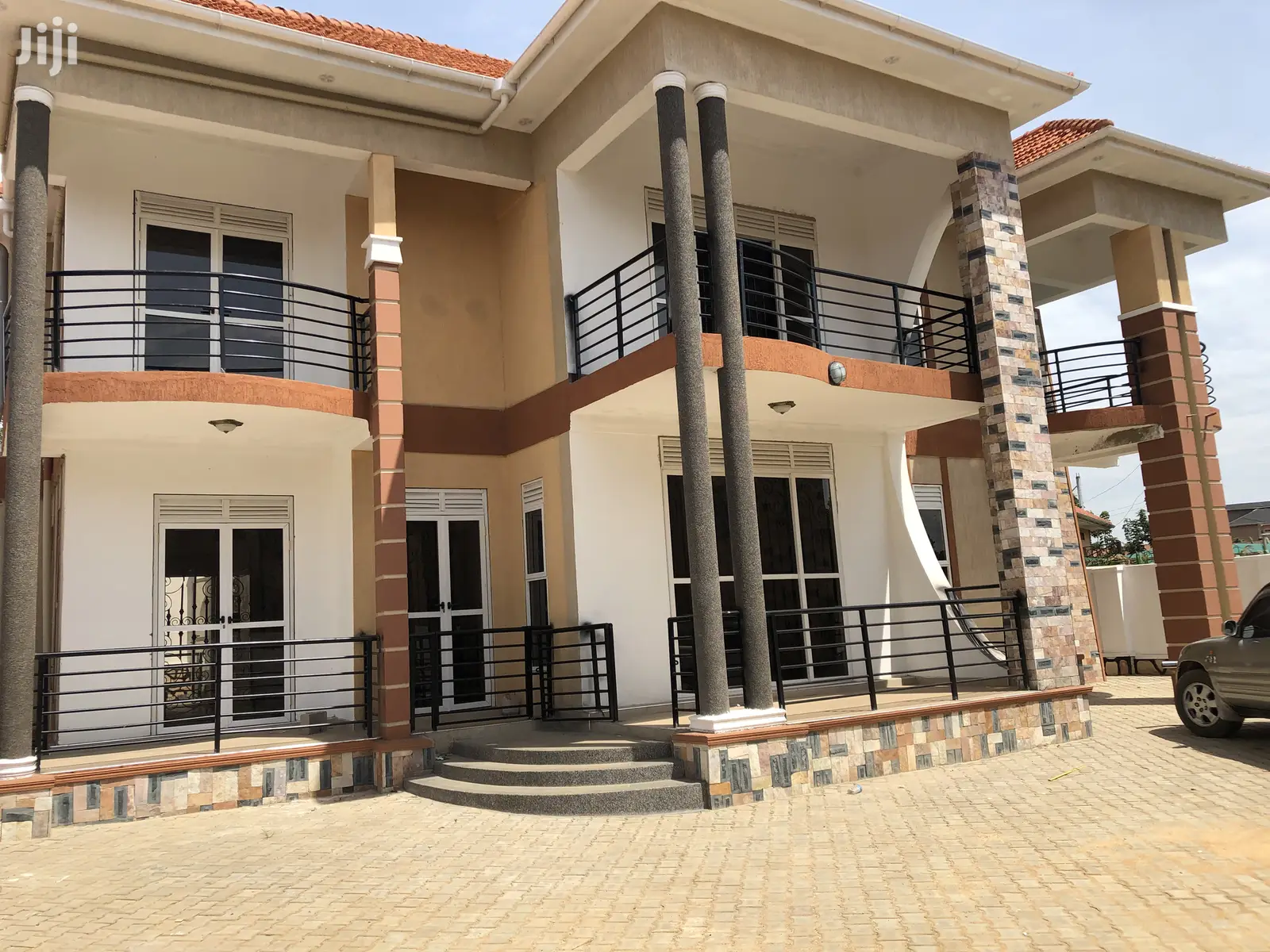 Mansion in Najjera on Sale