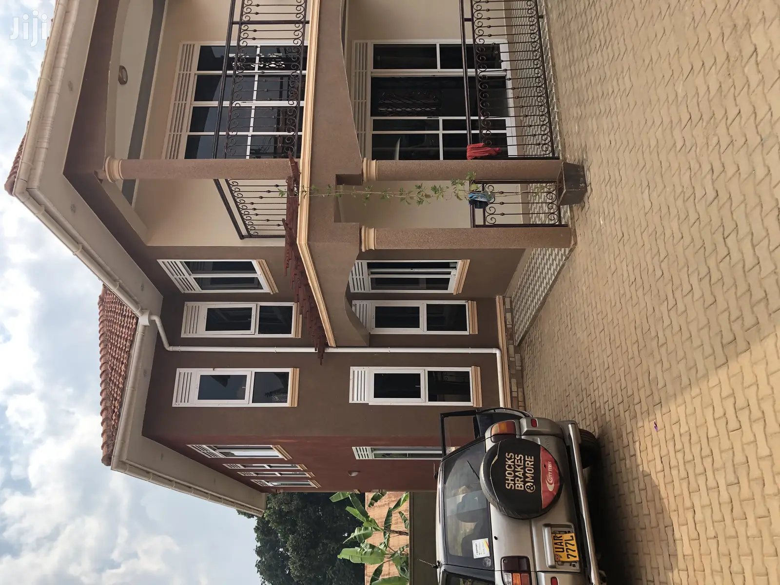 Castle In Naalya On Fast Sale