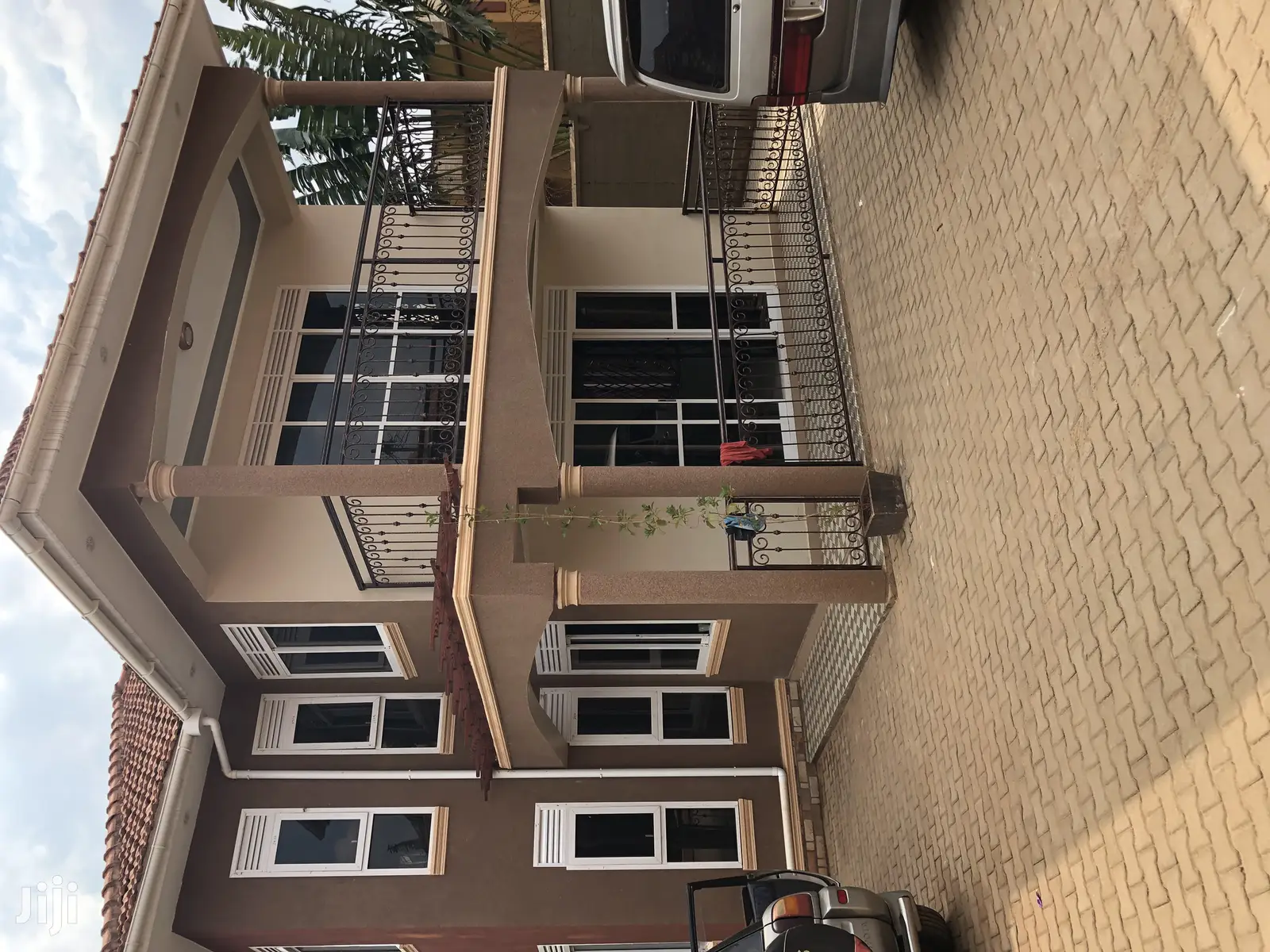 Castle In Naalya On Fast Sale