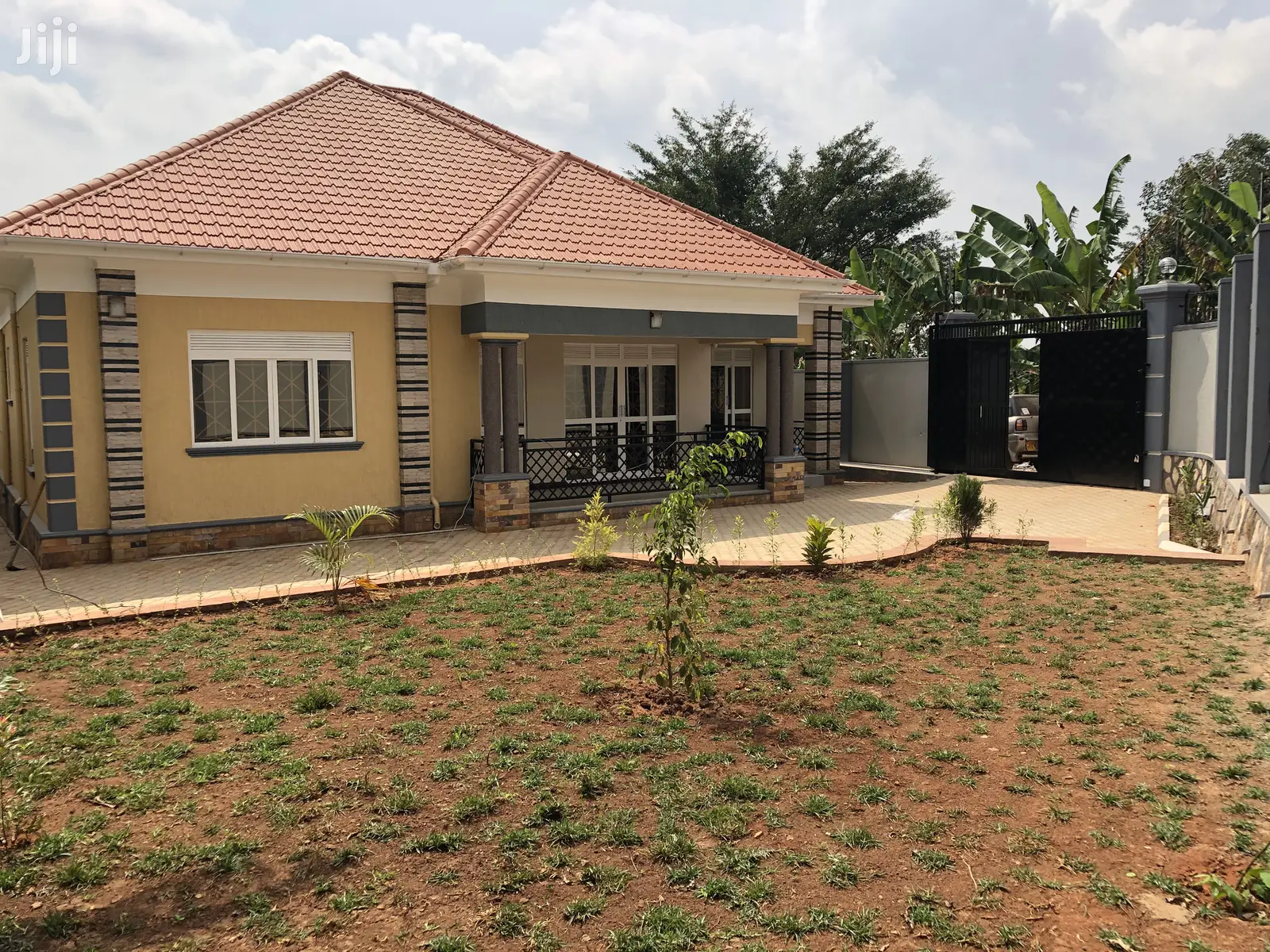 Kiira Titled Bungalow on Sell