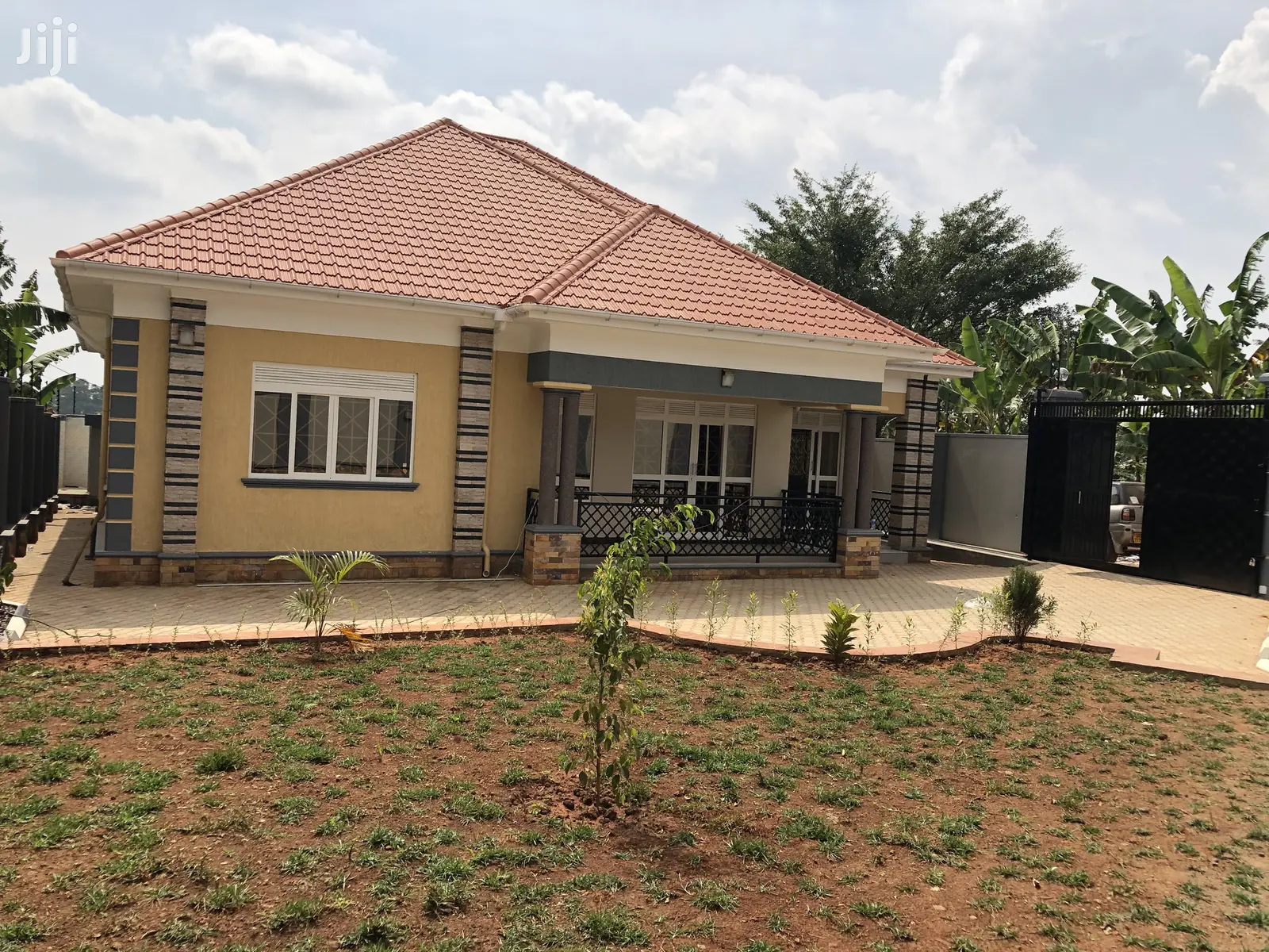 Kiira Titled Bungalow on Sell