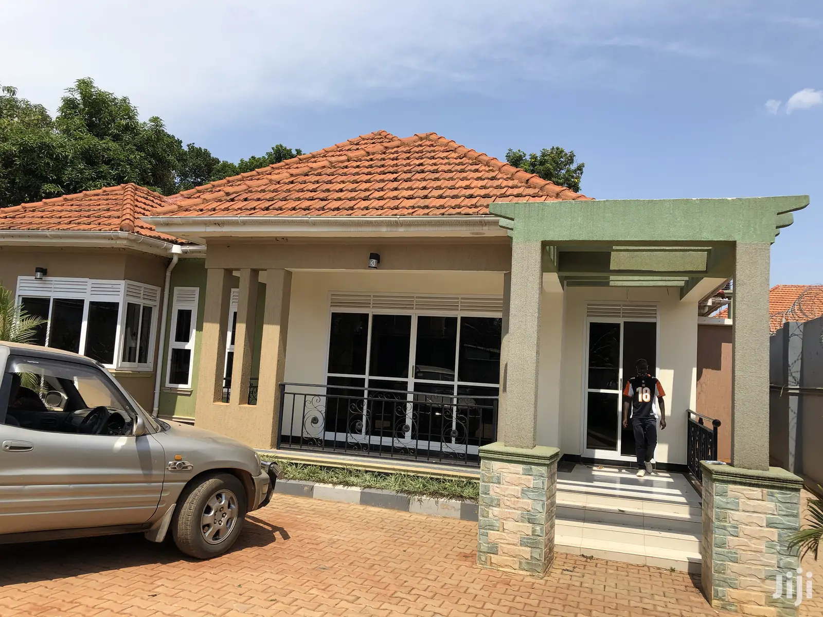 Fancy House in Kira for Sell