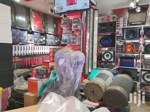 Car Music System and Accessories for Luxury