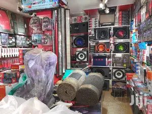 Car Music System and Accessories for Luxury
