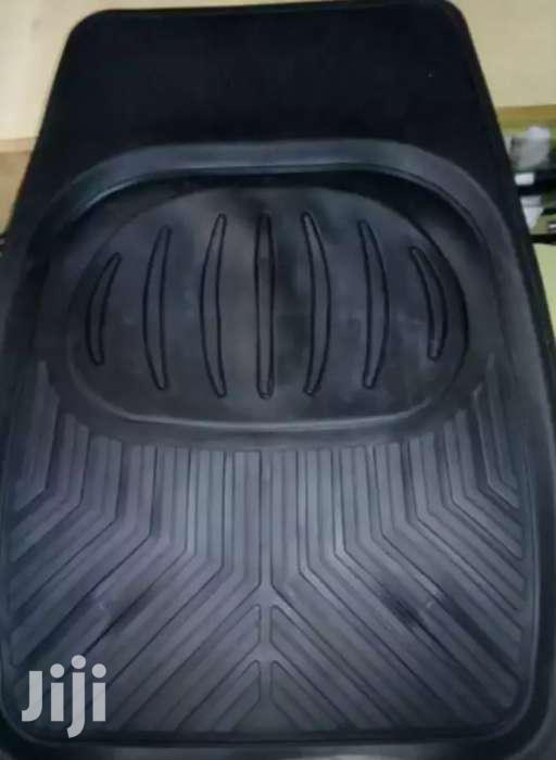 Anti Dirts Car Floor Mat. Or Carpet