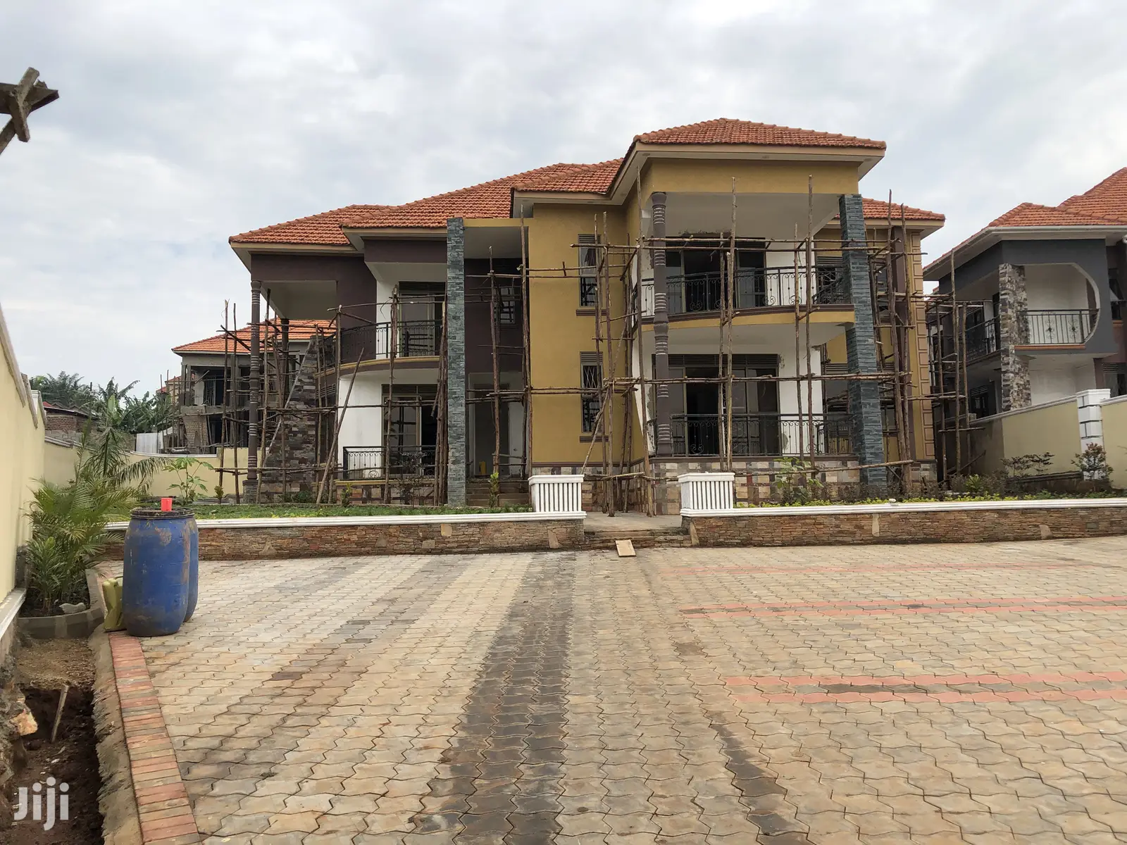 KIWATULE Mansion on Sell