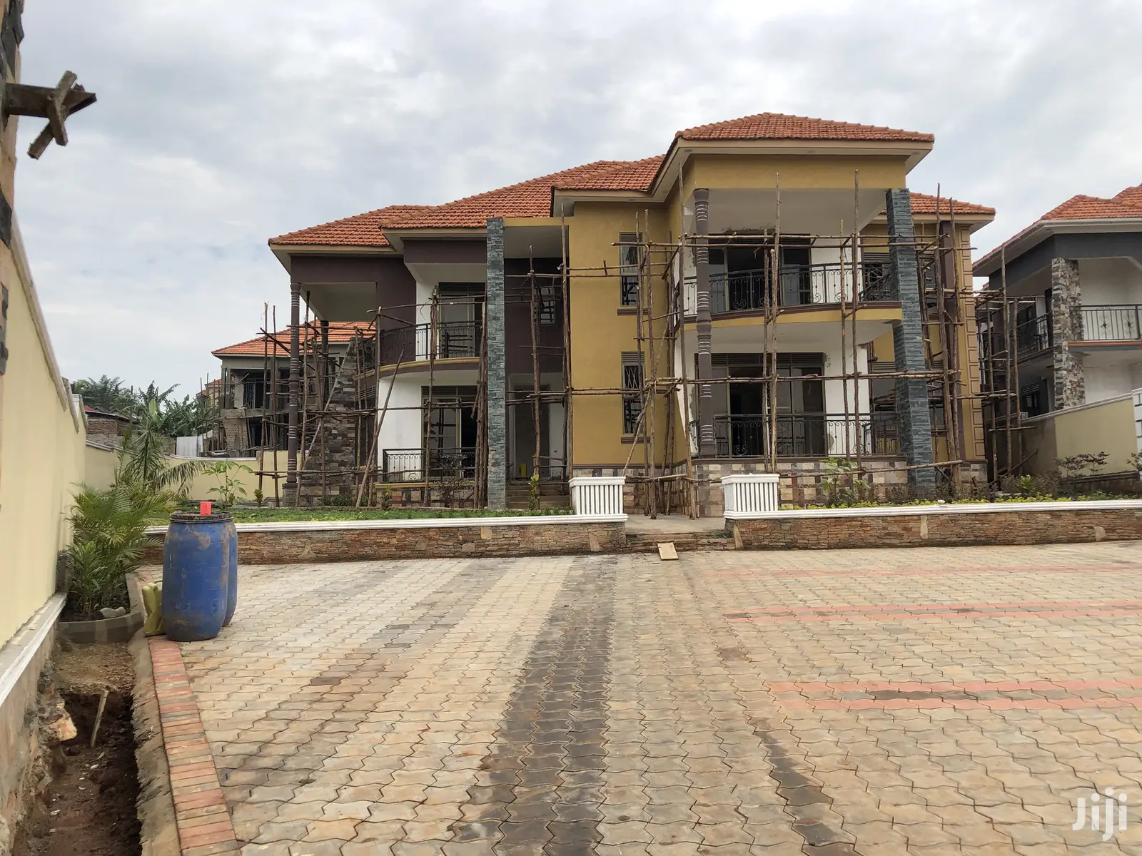 KIWATULE Mansion on Sell