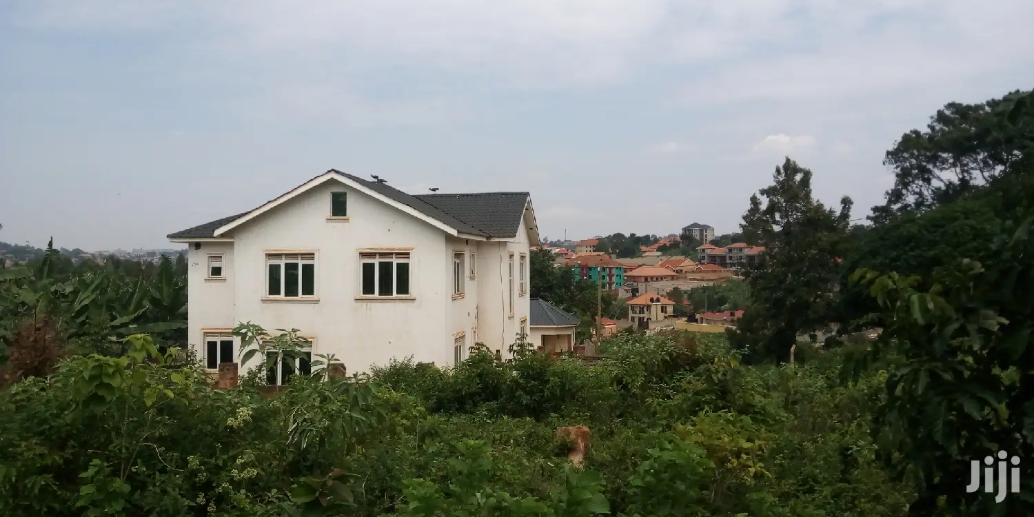 House Is for Sale in Kyanja