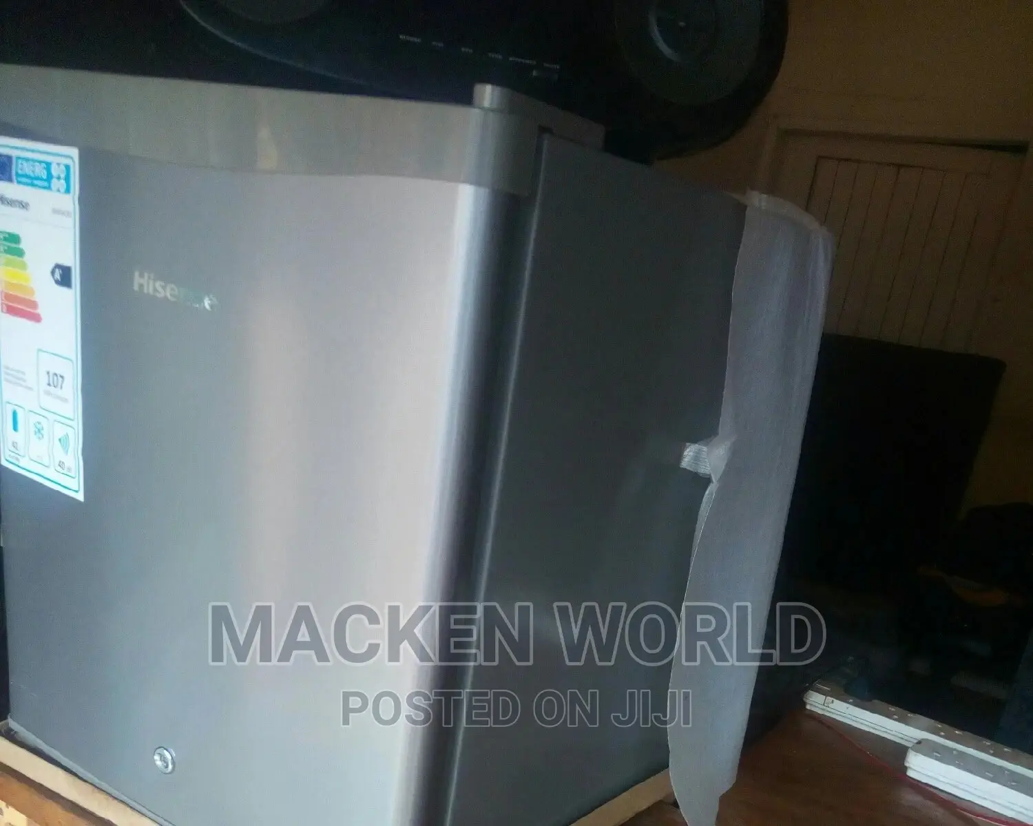 Hisense Single Door Mini Fridge 60L