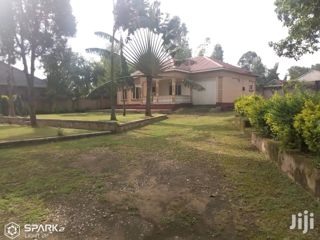 3 Bedroom Self Contained House In Bweyogerere For Sale