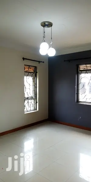 3bdrm Duplex in Nalya Estate, Wakiso for rent