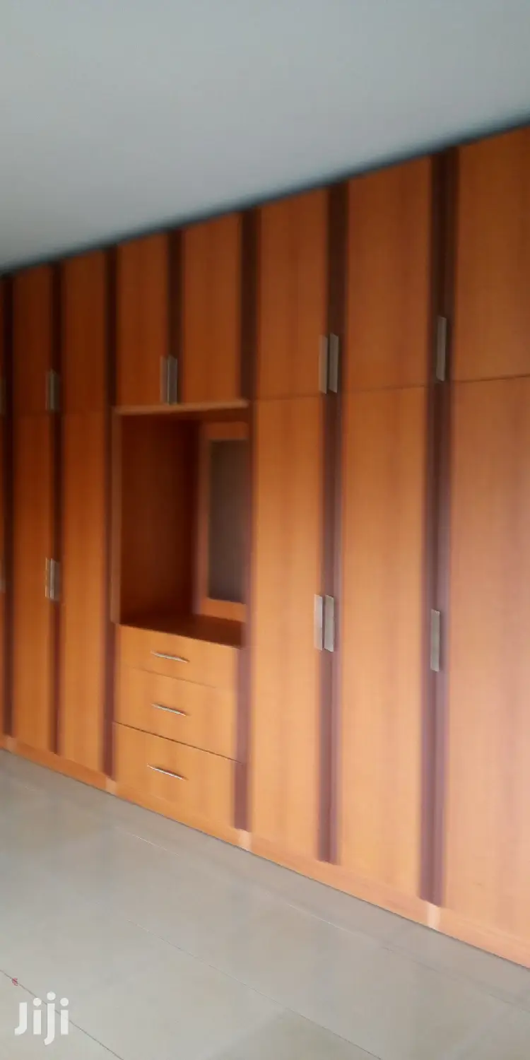 3bdrm Duplex in Nalya Estate, Wakiso for rent