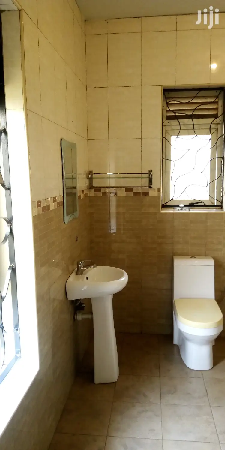 3bdrm Duplex in Nalya Estate, Wakiso for rent