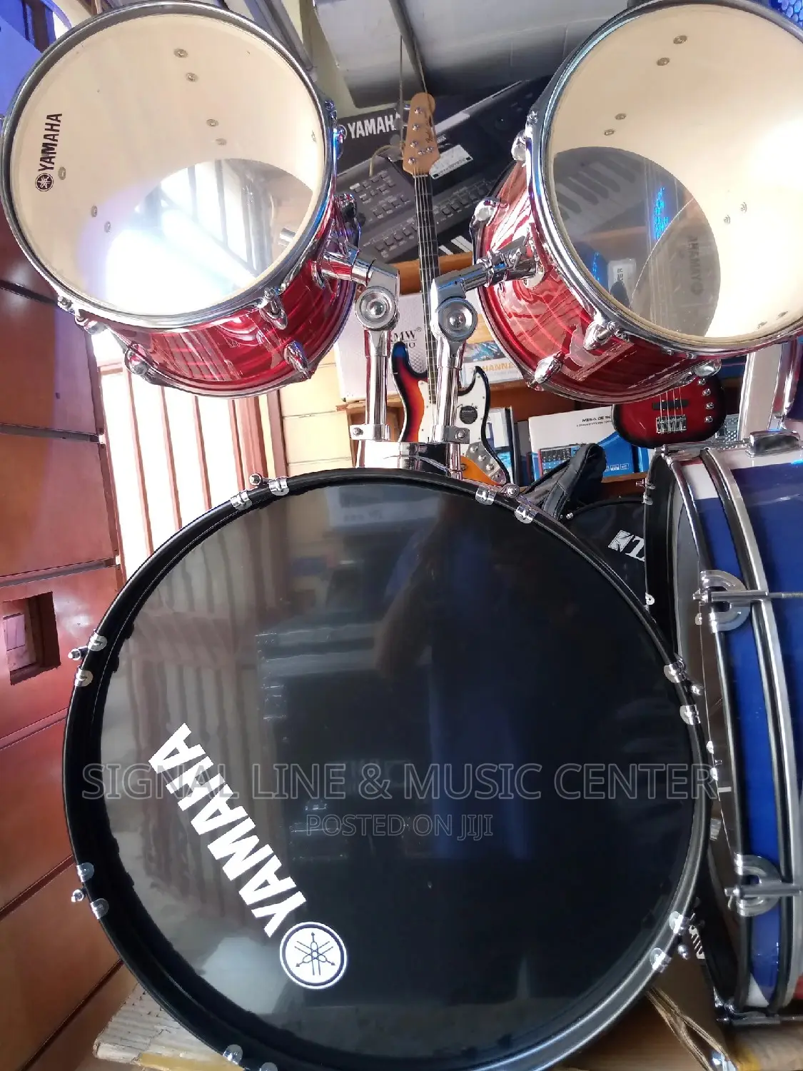 Yamaha Drum Set